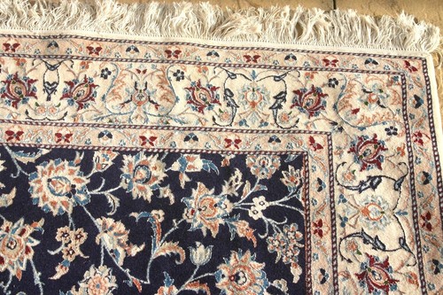 Persiann Habibian Nainn Isfahann silk & wool handmade hand knotted rug 215 x 130 - Picture 7 of 12