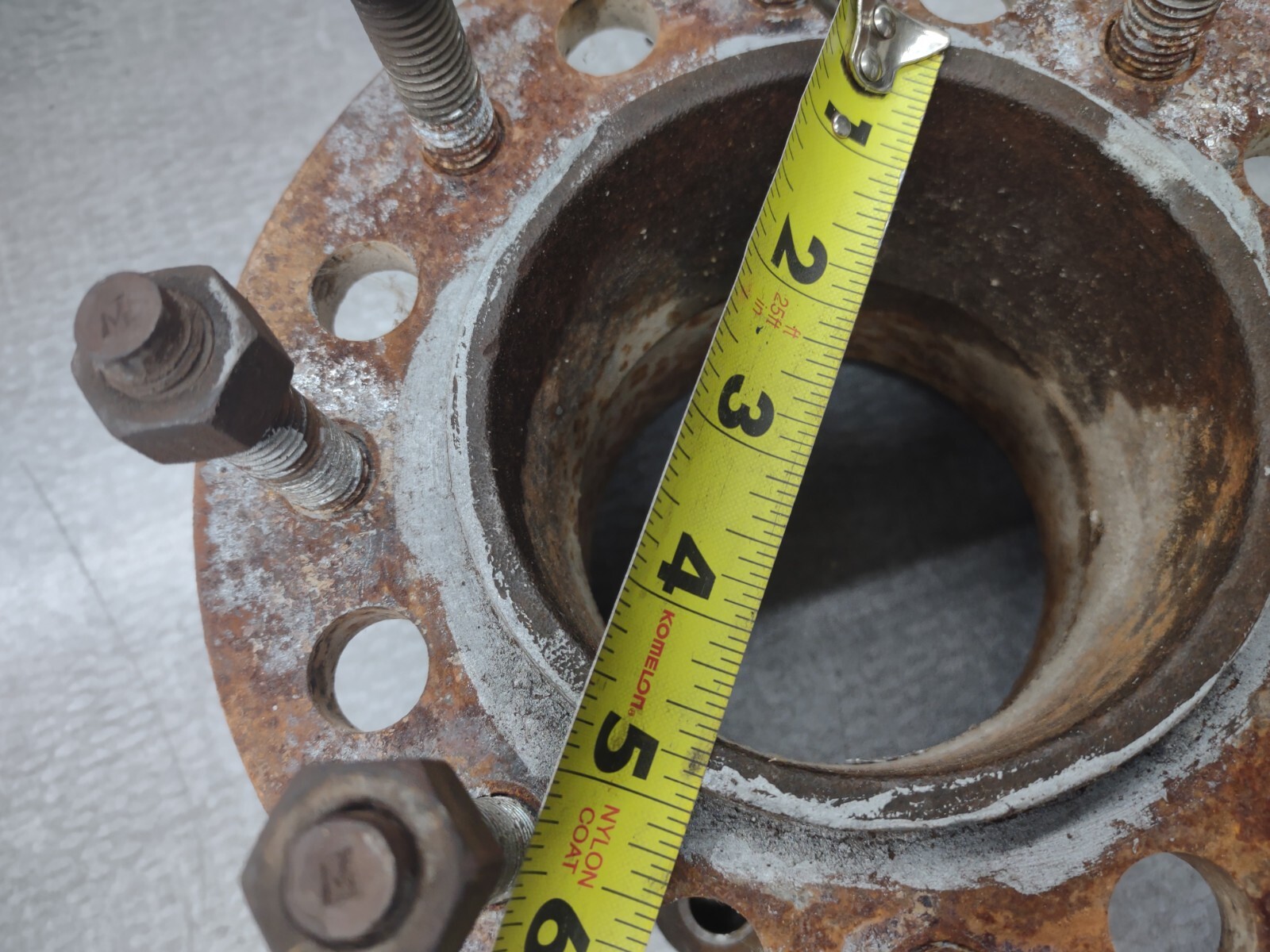 1999 2004 Ford F350 DUALLY WHEEL SPACER TRUCK ADAPTER HUB EXTENSION