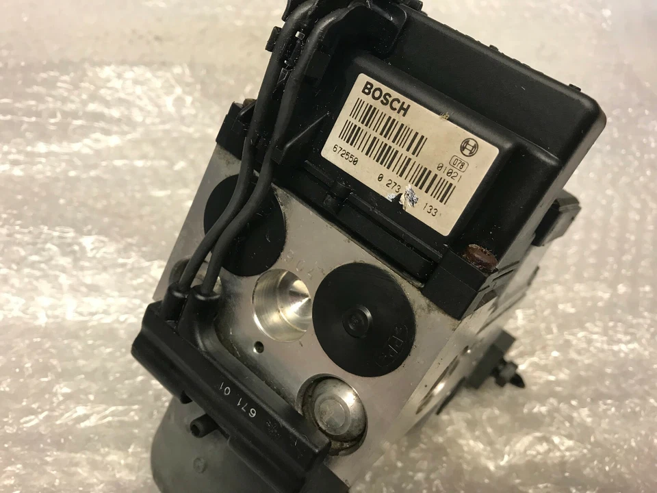 VW Passat, Audi A4 A6 ABS Pump ECU 8E0614111P 8E0 614 111P 0273004133 - Image 4 of 4