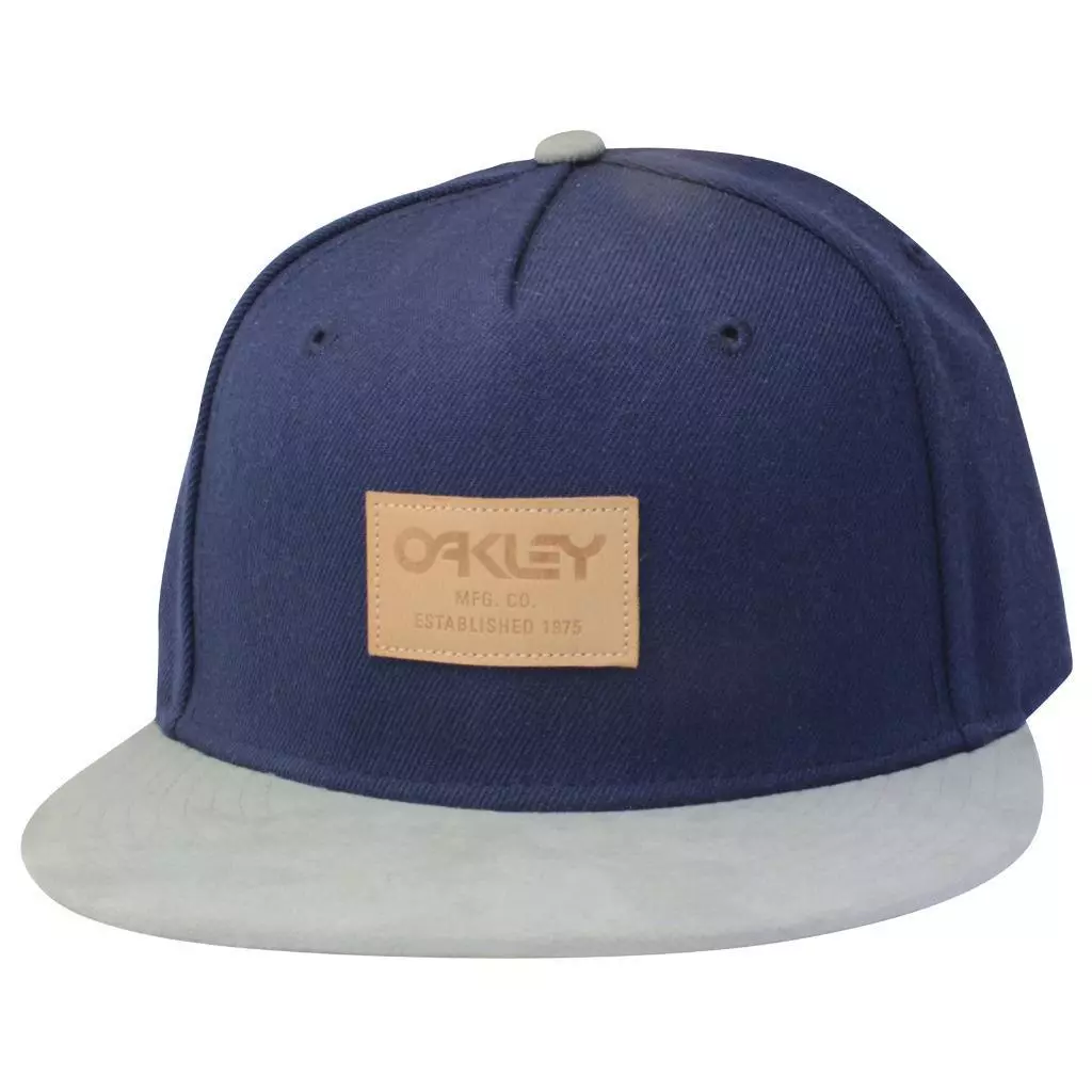 Oakley snapback store cap