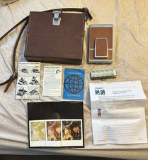 Mint Polaroid SX-70 Camera And Genuine Polaroid Leather Case  Manual  Papers