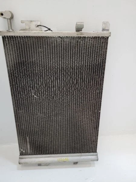 Chevrolet Corvette 2005-2013 condensador de CA Foto 4 de 4