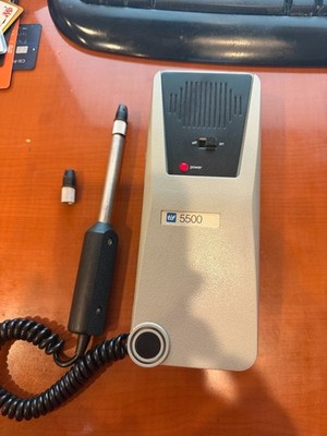 TIF 5500 Pump Style Automatic Halogen Leak Detector with Case & Tips