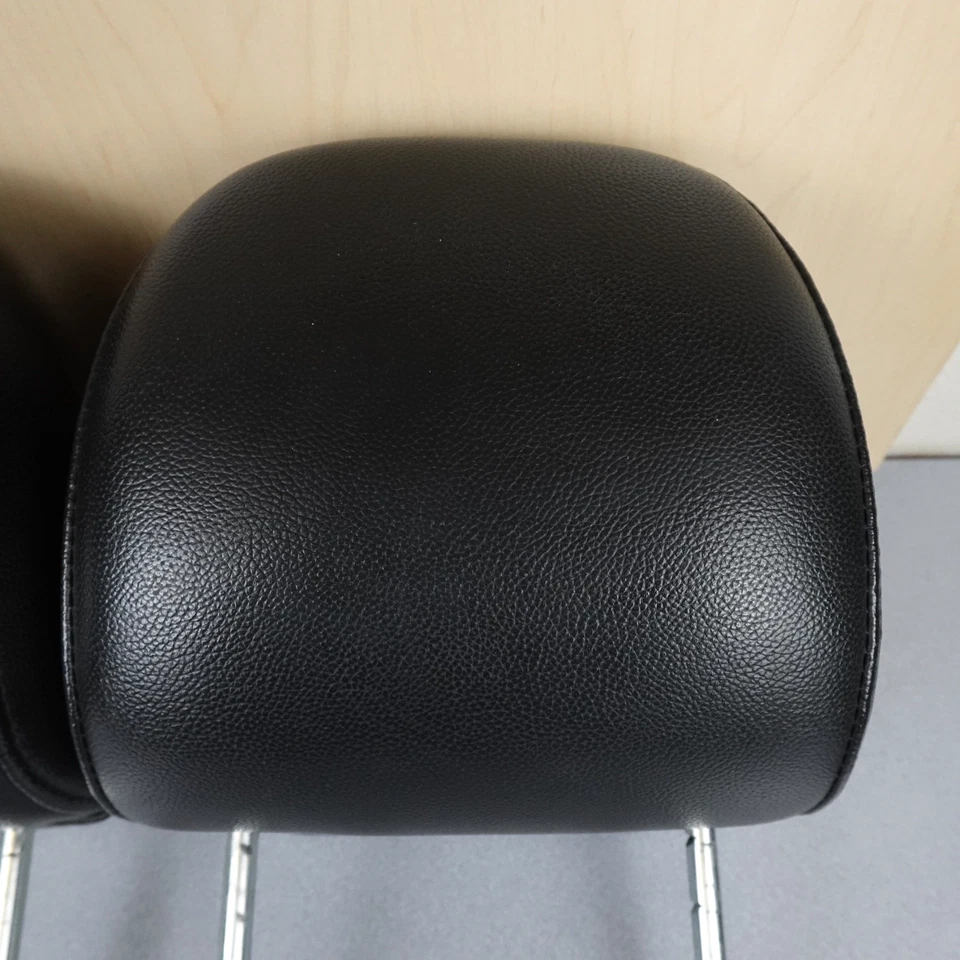 2008 - 2010 年克莱斯勒 300 前头枕套装一对左右黑色皮革原始设备制造商 — 第 3/4 张图片