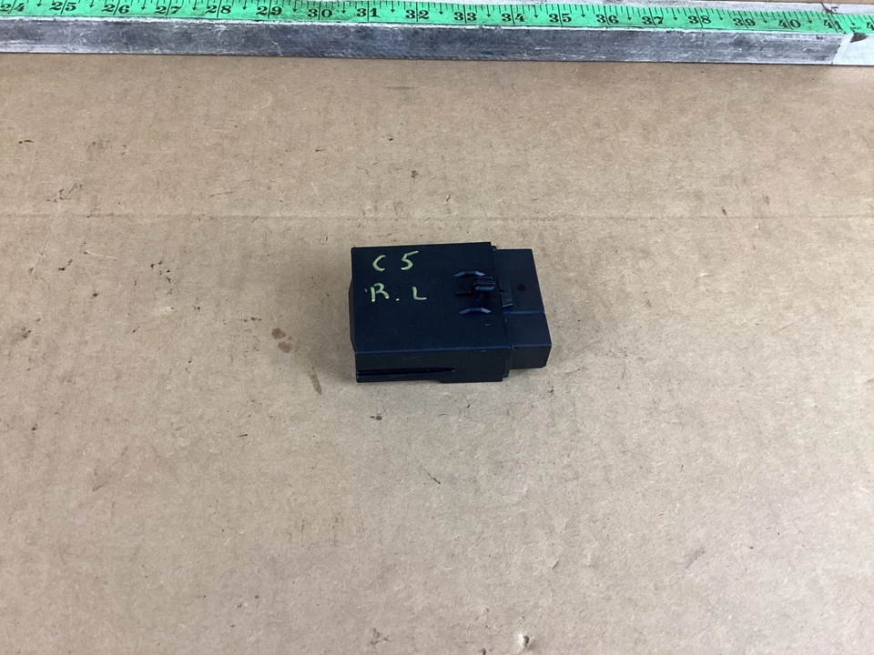 Módulo de control de asiento trasero izquierdo BMW 328i XDRIVE 2007-2013 921612801 OEM Foto 4 de 4