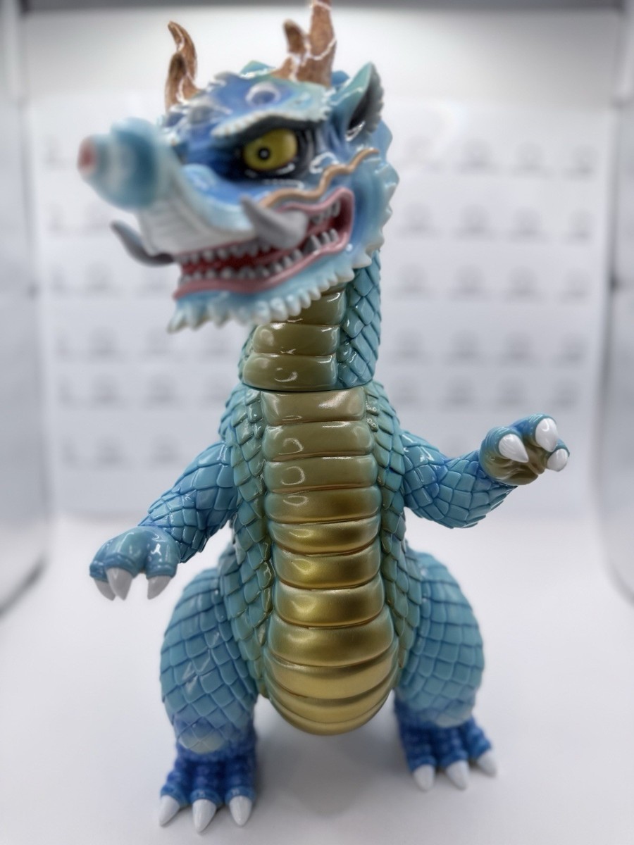 Kaiju One Kanagawa Big Monster Sofubi Blue Vinyl Superfestival 92