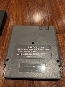 Cartucho y funda Operation Wolf (Nintendo Entertainment System, NES, 1989)