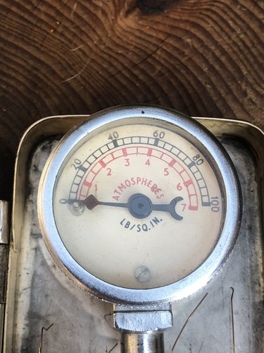 Vintage 1940's Bromwade air pressure gauge + 4x nozzle filaments chrome case box - Picture 3 of 10