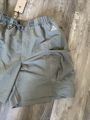Nike Men s Sz L ACG Snow Grass Cargo Shorts Dark Stucco White DV9405-053