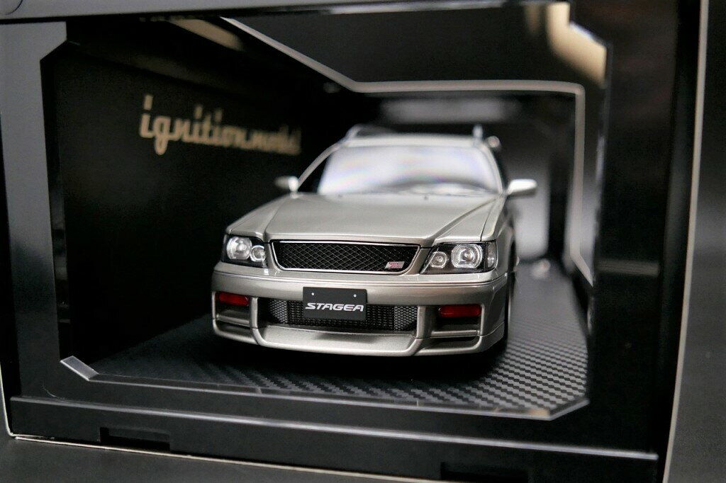 Ignition Model 1/18 Nissan Stagea 260RS Silver WGNC34 BBS Ignition Model 1/18 Nissan Stagea 260RS Silver WGNC34 BBS