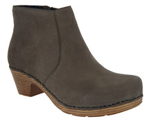 dansko maria taupe 37