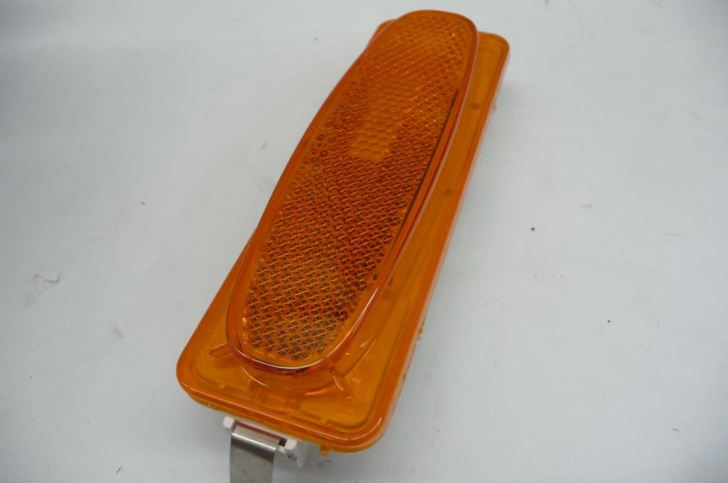 2018-2021 Bentley Continental GT Front Left Side Marker Light 3SD945061A OEM A1