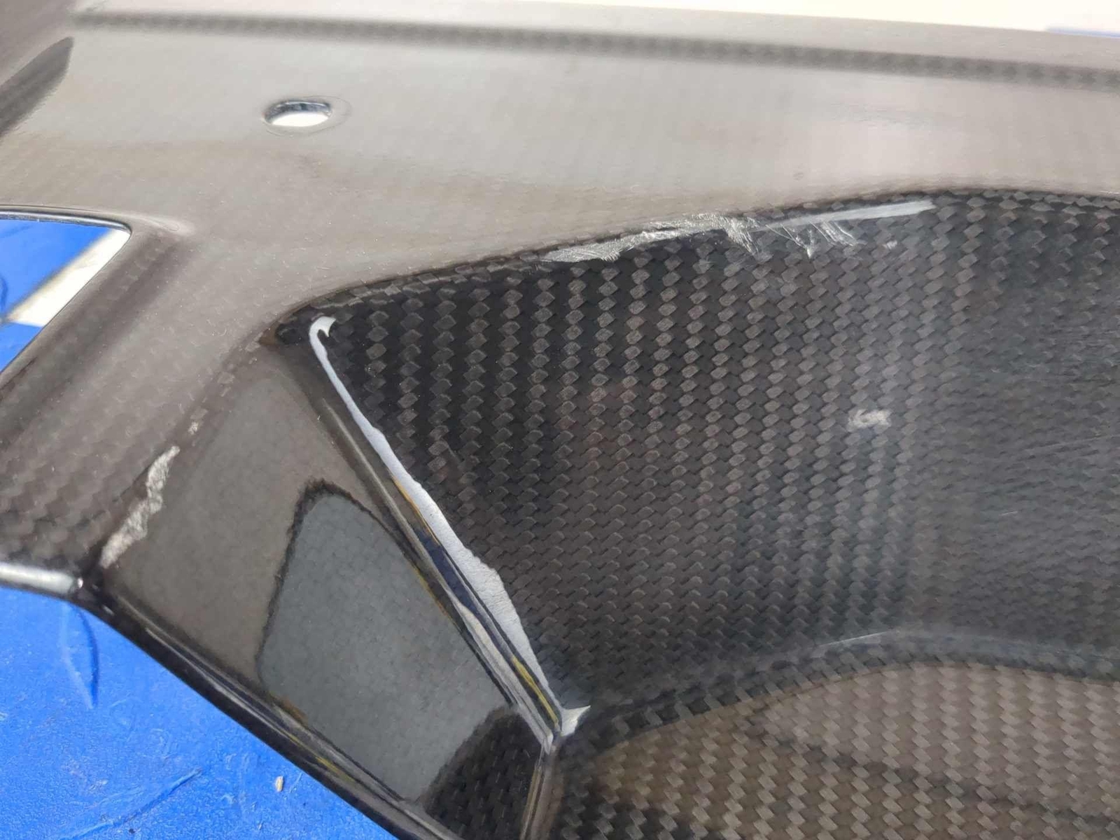 2017-2023 Audi R8 Plus OEM Carbon Fiber Engine Trim Panel 4S8863129A CRACKED