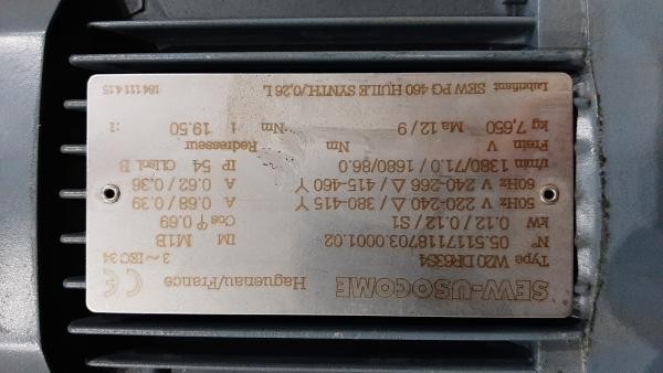 Motoréducteur SEW EURODRIVE W20DR63S4 angle mécanique état comme neuf