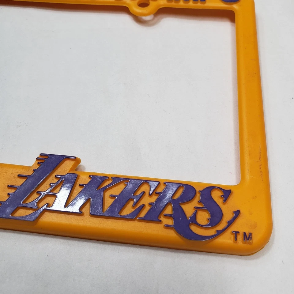 Marco de matrícula vintage 1987/88 Back2back LA Lakers Los Angeles NBA Champs Foto 2 de 4