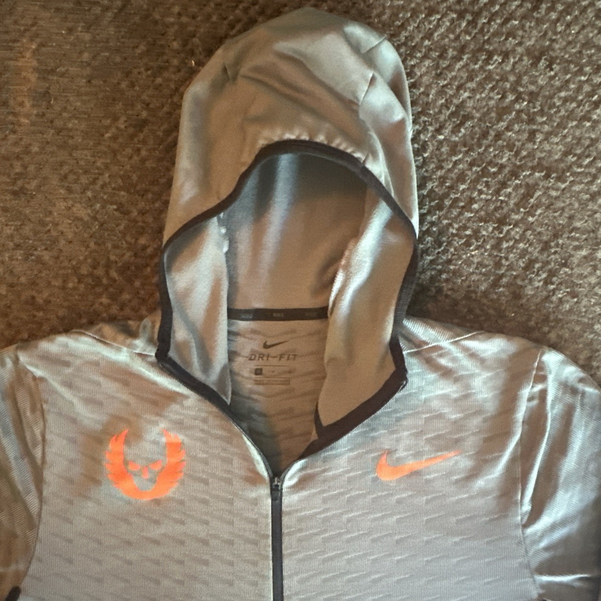 Nike DRI-FIT Oregon Project ジャケット S Nike x Oregon Project Dri-Fit Running Gray Hooded 1/4 Zip Up