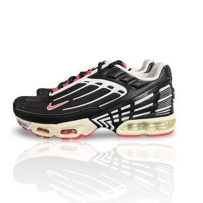 Sz 9 - Nike Air Max Plus 3 III Tuned Air Black Track Red White CJ0601-001