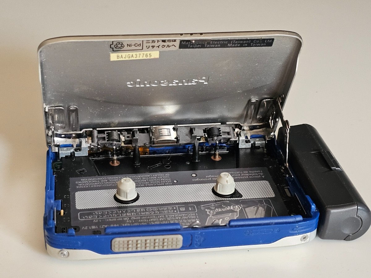 Super Slim Panasonic Personal Walkman RQ-SX41 metal body Super Slim Panasonic Personal Walkman RQ-SX41 metal body