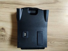 Mercedes B A C-Klasse W246 W176 W117 USB Anschluss Mittelkonsole &nbsp;A 2468230411