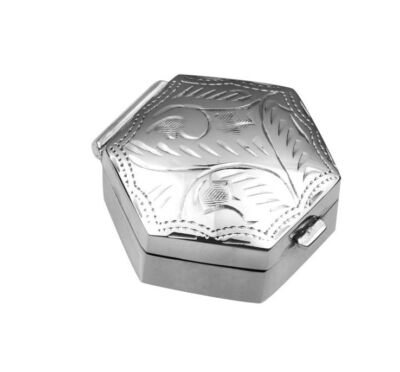 Kleine gravierte sechseckige Pillendose 925 Sterling Silber englische Punzen
