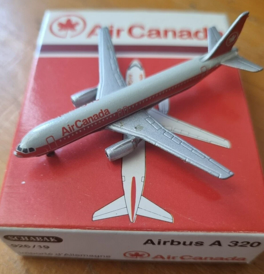 AIR CANADA . A320-212. Schabak # 926/19 Scale 1:600 . Diecast Model .Boxed - Image 3 of 3