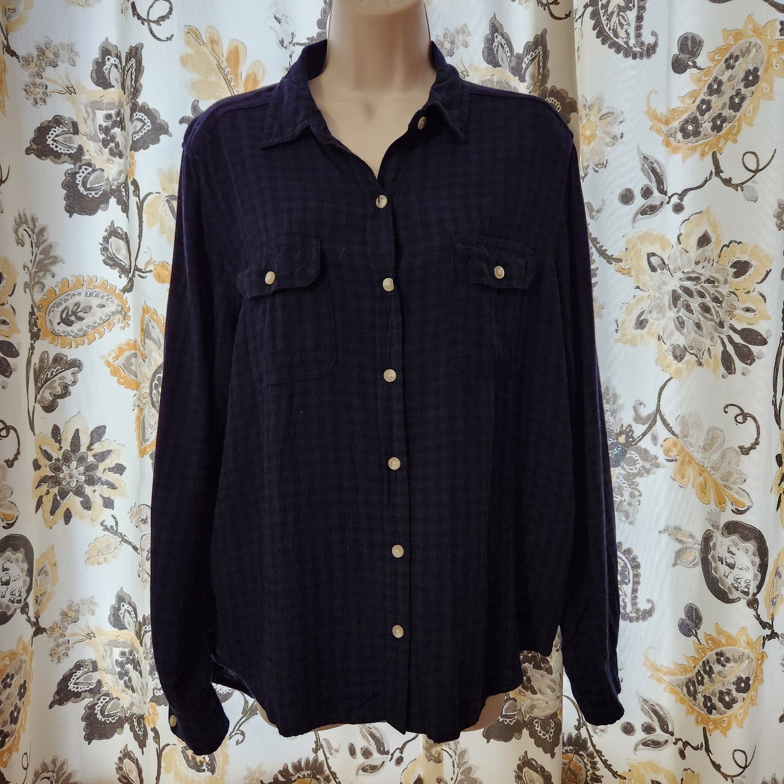 Universal Thread Button Blouse Women's Size Large… - image 9