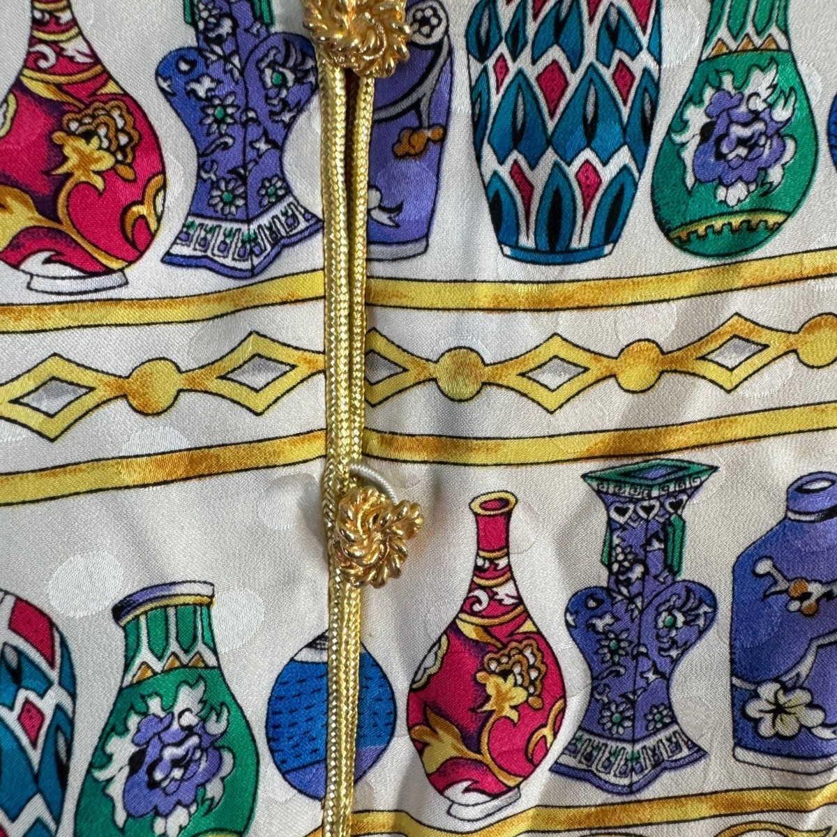 Maggy London Silk Blouse Vintage Vase Pottery Print Gold Frog Closure Size 14 View 3