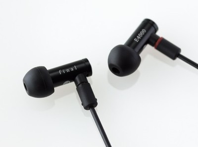 Final Audio E4000 In Ear isolierende Kopfhörer mit abnehmbarem Kabel