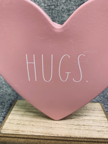 RAE DUNN "HUGS.” METAL PINK HEART/WOOD BASE TABLE Farmhouse DECOR - Picture 2 of 6