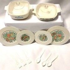 Vintage Lot Childs Plastic Dishes Chilton Corning Ware Le Romarin Play Toys B2