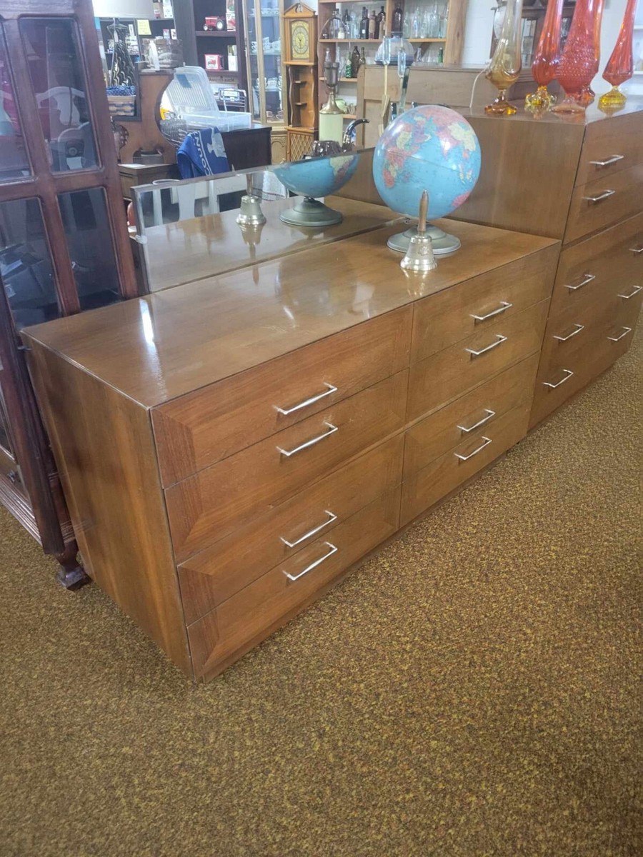 johnson carper fashion trend dresser Johnson Carper Dresser – Atomic Furnishing & Design main image 0