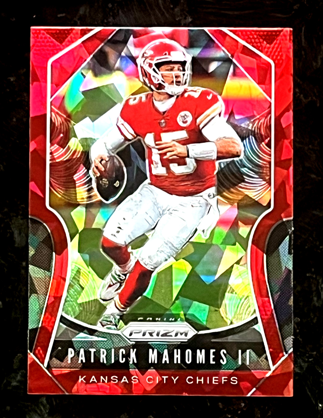 Patrick Mahomes II 2019 Panini Prizm Red Cracked Ice Kansas City Chiefs #210