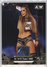 2023 Upper Deck AEW All Elite Wrestling Gold Memorabilia Dr Britt Baker #33 tr0