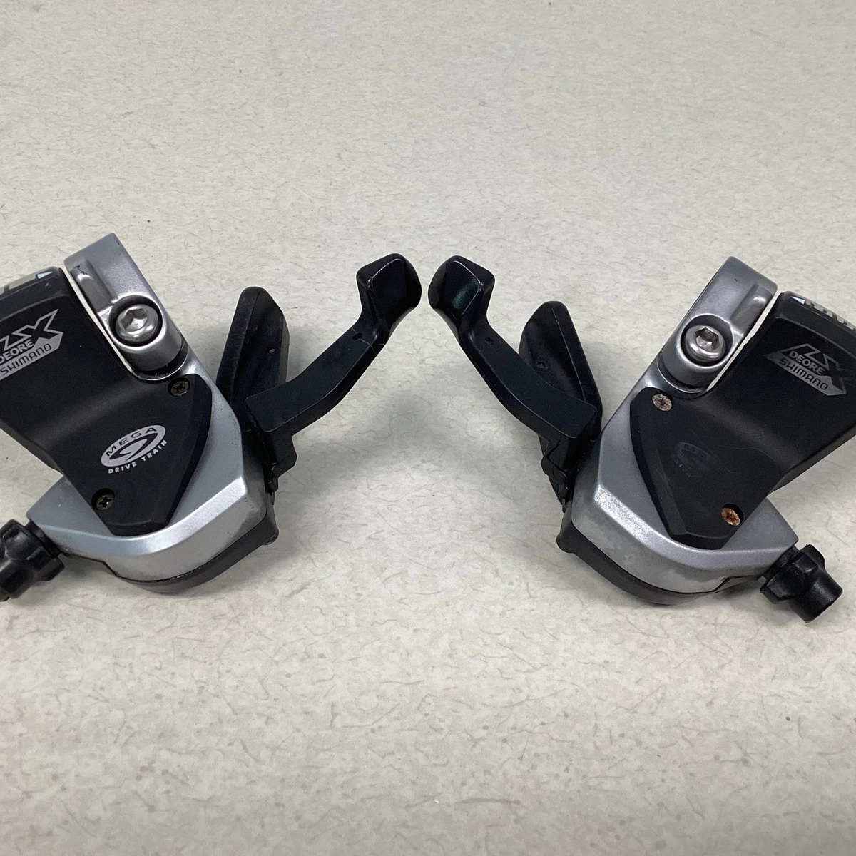Preços baixos em Shimano Deore Lx em Passadores de marcha de
