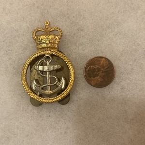 Original WW2 Royal British Navy Overseas Hat Badge w/Rear Attachment Prong *