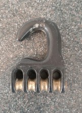 Downhaul Pulley Hook 4 Roller