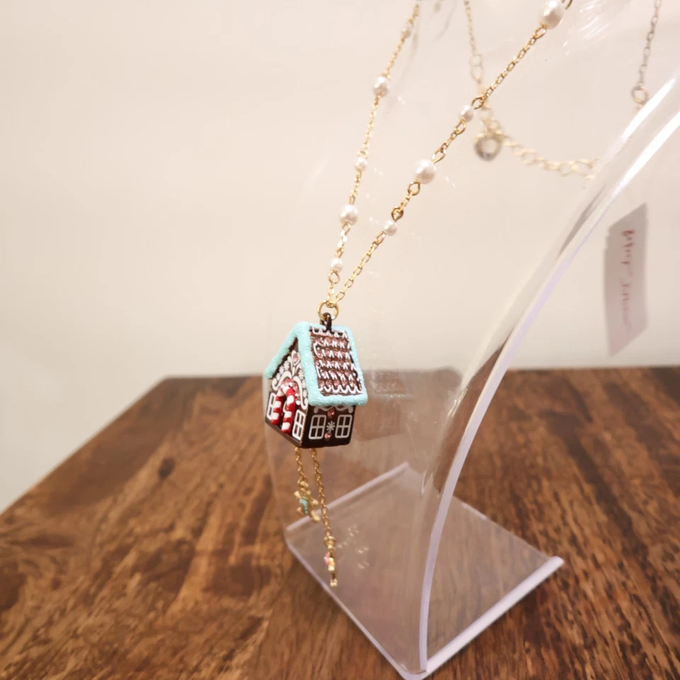 Betsey Johnson necklace gingerbread house with gingerbread people charms signed - Image 4 of 4