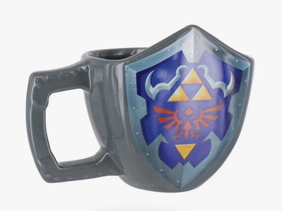 Taza escudo The Legend Of Zelda 2016 edición coleccionista nueva Foto 3 de 4