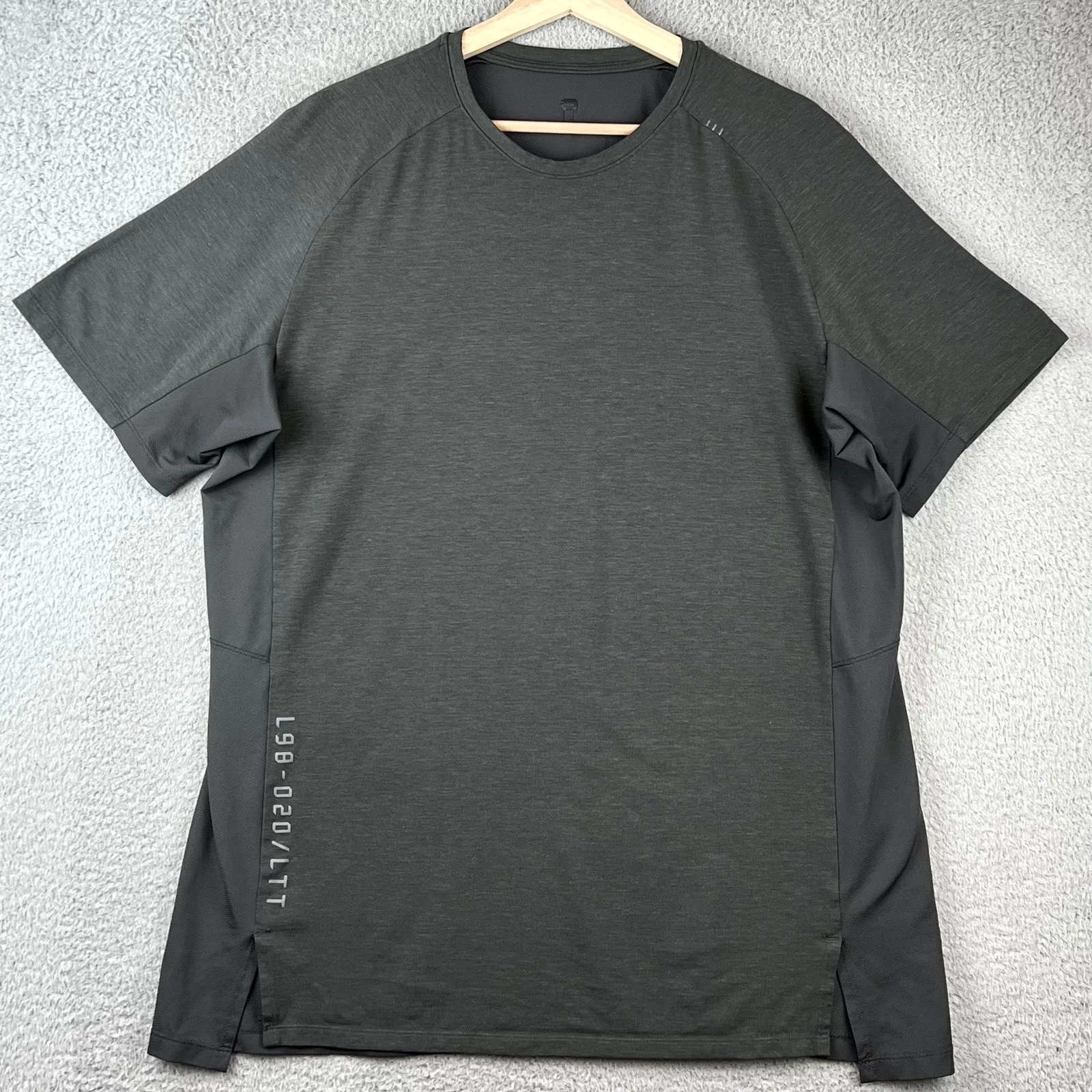 Lululemon Mens Short Sleeve T Shirt Gray Athleisure Workout Performance L