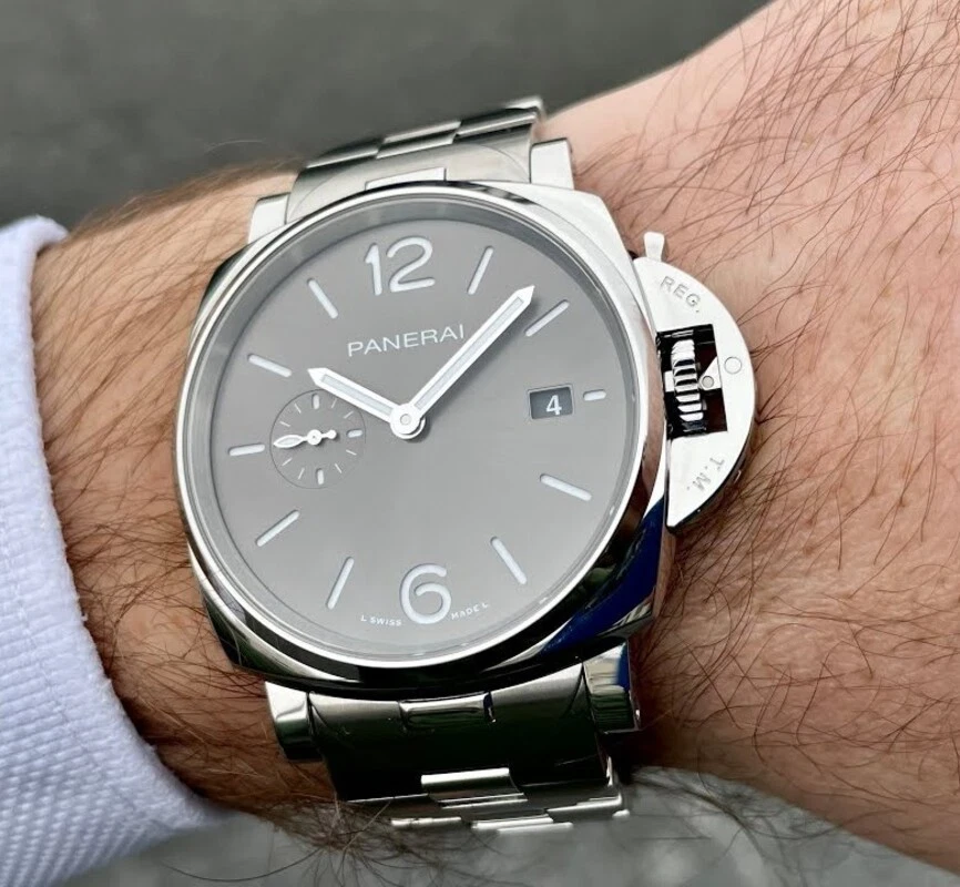 Panerai — Panerai Luminor Due - PAM01387
