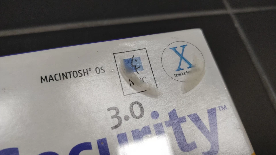 Vintage Genuine Norton Internet Security 3.0 Mac X CD-ROM NEW BIG BOX - Image 4 of 4