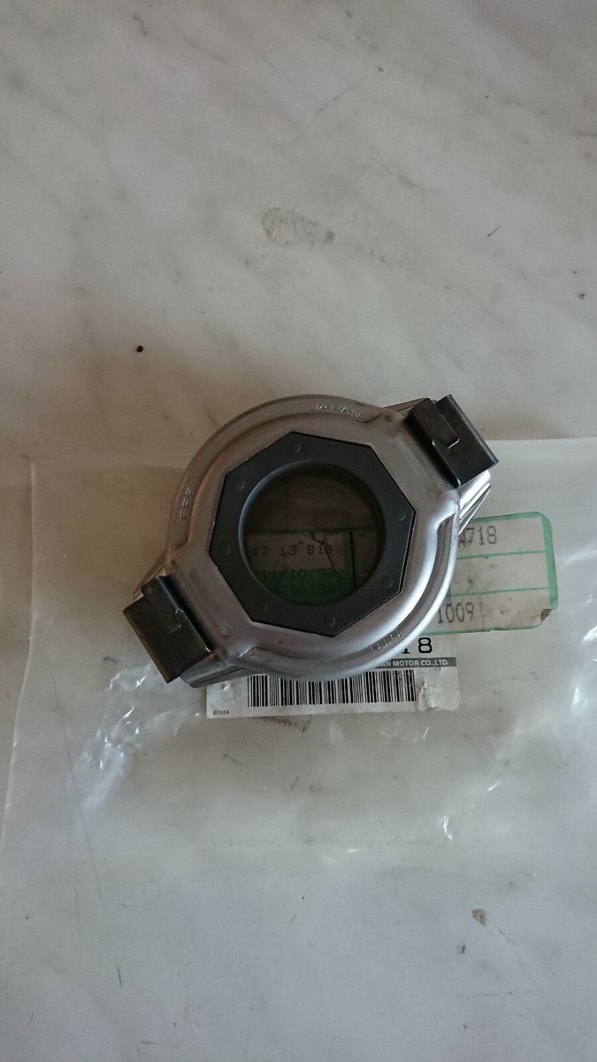 Nissan Pickup D22, clutch release bearing, YD25DDTI engines Nissan Pickup D22, clutch release bearing, YD25DDTI engines