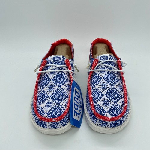 Hey Dude Wendy Americana Bandana Slip On Shoes Paisley Red Blue Size 8 Womens - Picture 2 of 6