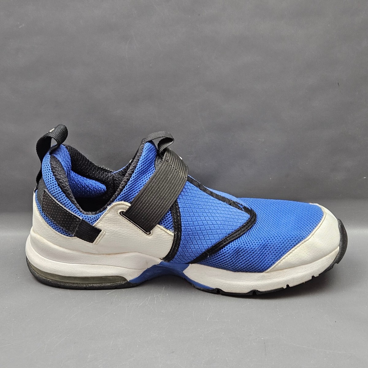 Jordan Trunner 11 LX Men Shoes Size 11.5 Blue Cross Training