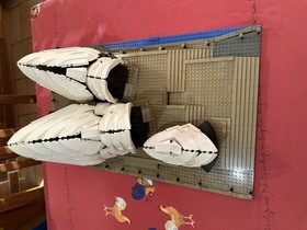LEGO Creator Expert: Sydney Opera House (10234) includes lego and instructions