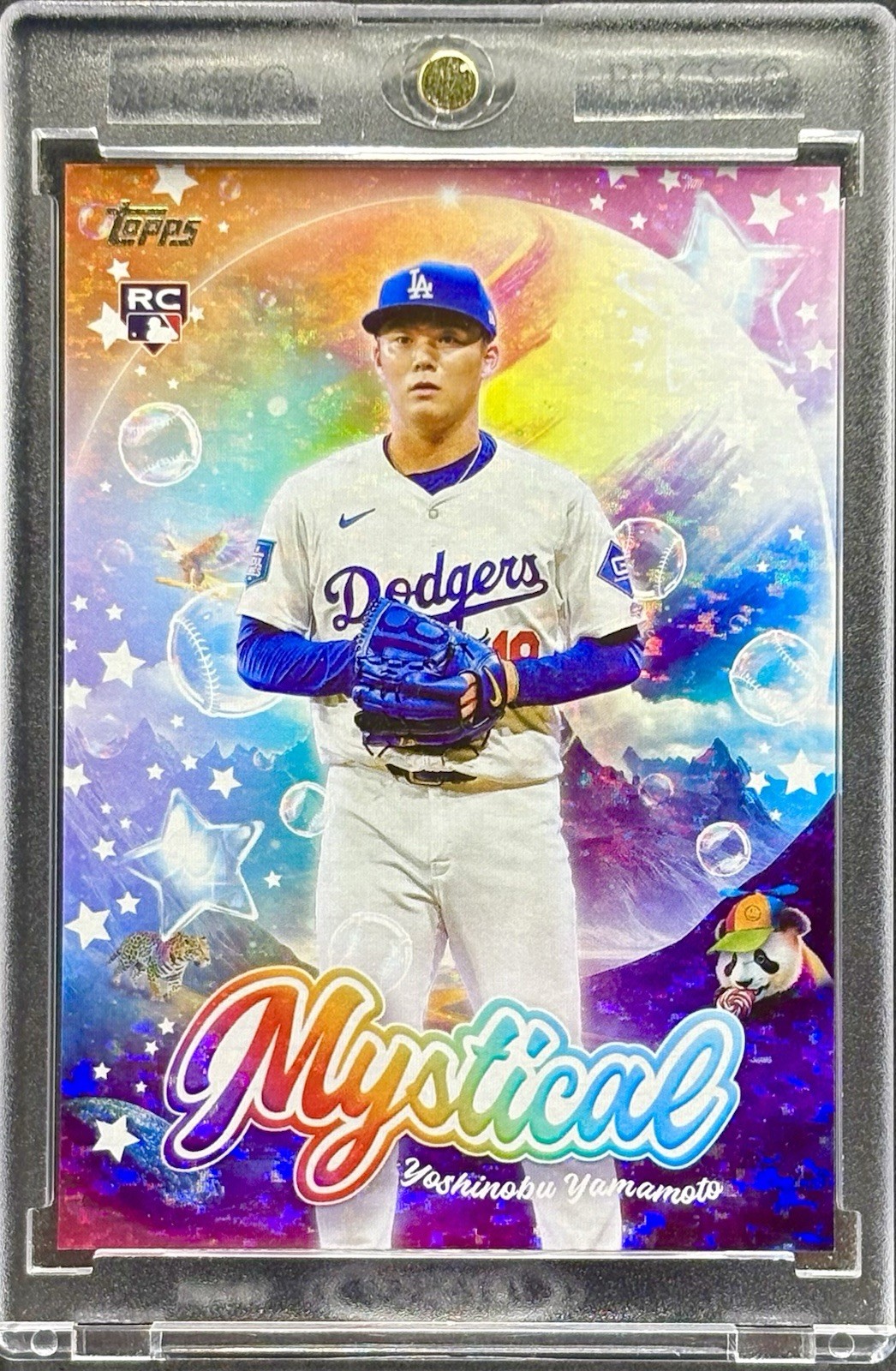 Yoshinobu Yamamoto RARE ROOKIE SPARKLE REFRACTOR  INVESTMENT CARD TOPPS  MINT