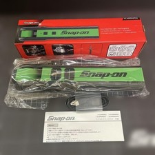 Snap-on FLEX LIGHT ECARD062GJ 800 Lumens, Rechargeable Light GREEN