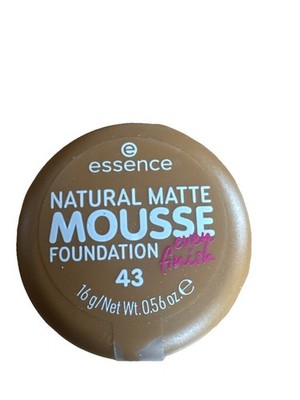 Essence Makeup Foundation  Natural Matte Mousse 43, 16 g