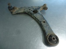 Triangle de suspension Toyota VERSO