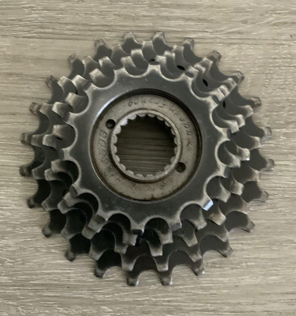 Pignon Fixe/single Speed Atom - 18 Dents - NOS - Fabriqué En France - Vintage